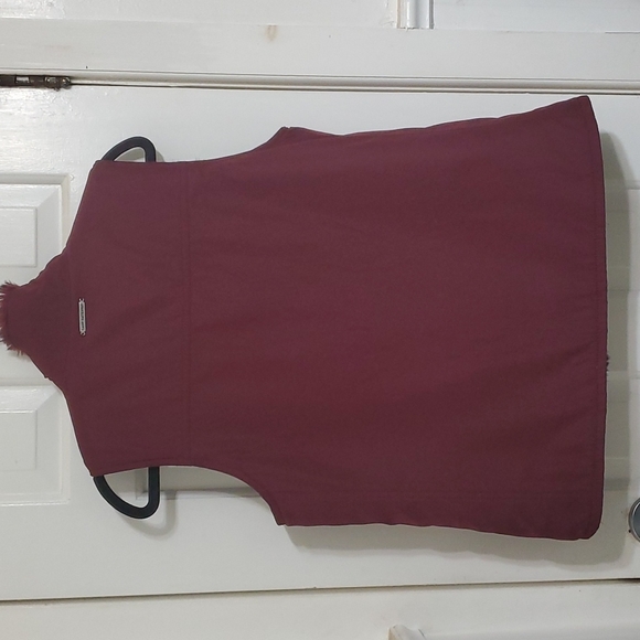 Lady Hathaway Reversible Vest - Picture 4 of 5